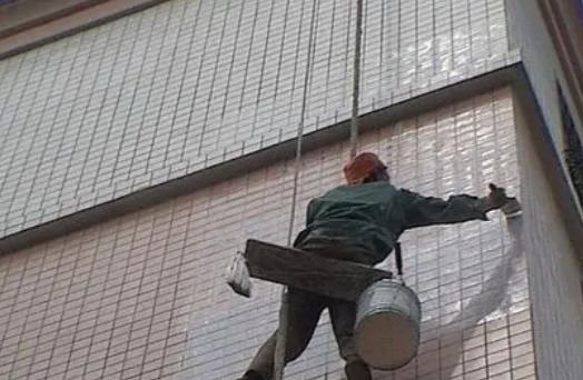 涿州市卫生间漏水维修公司分享下涿州市外墙防水的必要性。
